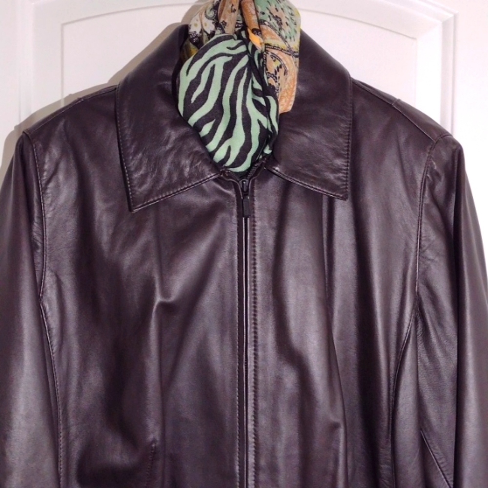 Vintage Genuine Brown Leather Jacket with a poly lining size 1x